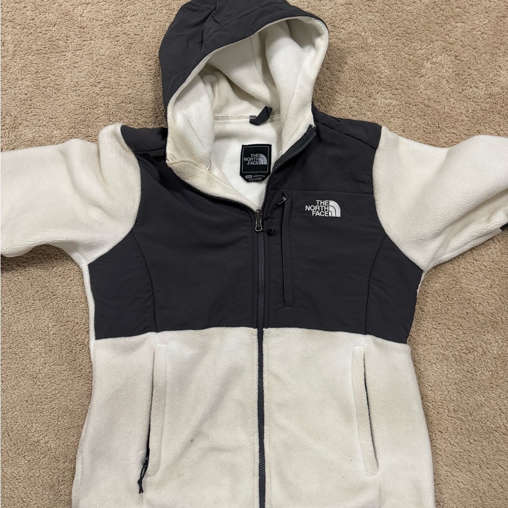 Women’s medium North Face jacket